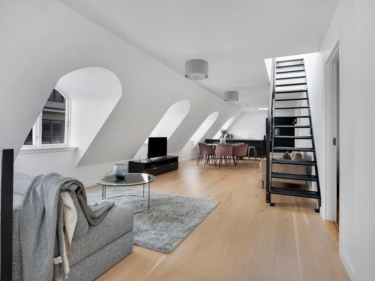 Sanders King * Copenhague
